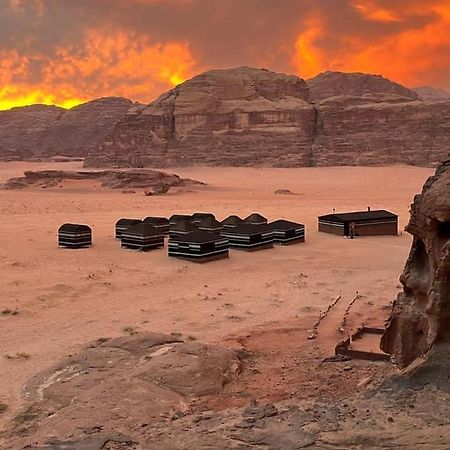 Bedouin Host Camp& With Tour Hotel Wadi Rum Exterior foto